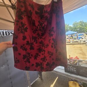 Liz Claiborne Red and Black Floral Pencil Skirt